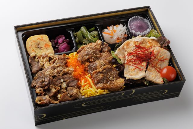 肉懐石 肉匠-四元豚モモの低温調理味噌焼きと2種牛肉の彩り弁当（牛バラ、牛カルビ）