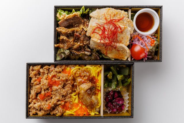 肉懐石 肉匠-四種のお肉の2段彩り弁当（牛カルビ、豚ロース、鶏照り焼き、鶏そぼろ）