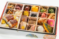 少量多種の健康彩弁当屋 出水-うな重の彩弁当