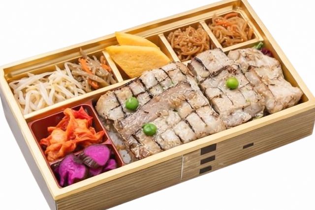 厳選肉弁 心-厳選豚ロース御膳