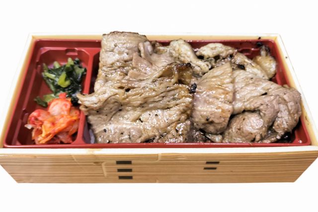 厳選肉弁 心-牛カルビ重