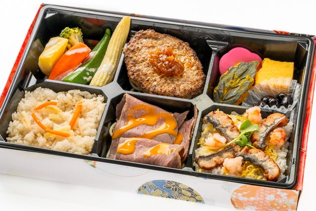 洋食 出水-鰻と海老のチラシ寿司とローストビーフのグリルハンバーグ弁当