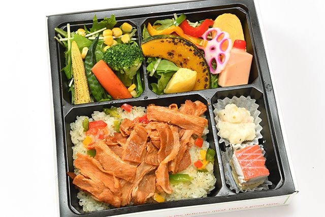洋食 出水-10種野菜のポークチャップ弁当