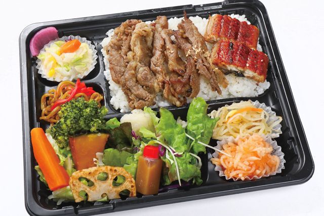焼肉弁当からいや-牛カルビ×うなぎ弁当（OCU）