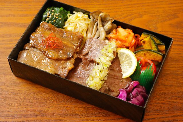 一塊之肉（香川店）-【ダブル盛り】牛カルビ＆塩ダレ牛タン飯