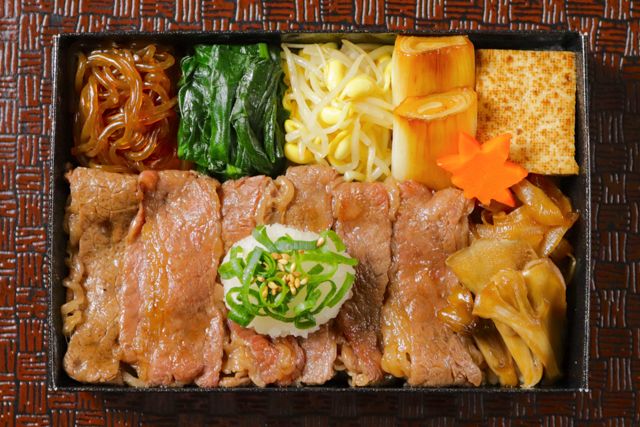 一枚之肉（香川店）-黒毛和牛おろしすき焼き重
