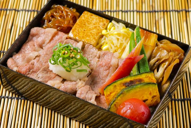一枚之肉（香川店）-【夏季限定】黒毛和牛夏野菜おろし牛しゃぶ重