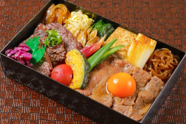 一枚之肉（香川店）-【夏季限定】黒毛和牛夏野菜すき焼きとハラミ焼肉特撰重