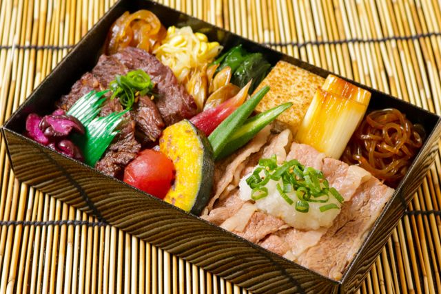 一枚之肉（香川店）-【夏季限定】黒毛和牛夏野菜おろし牛しゃぶとハラミ焼肉特撰重