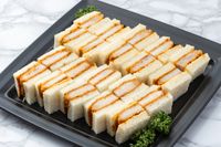 ビュッフェキング（名古屋店）-デミカツサンド