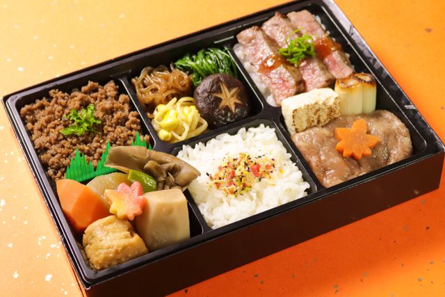 特選すきやきみくに（大阪店）-【黒毛和牛】すき焼き幕の内＆ビーフステーキ