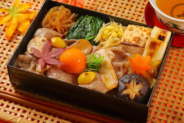 特選すきやきみくに（大阪店）-【秋季限定】秋の黒毛和牛すき焼き重