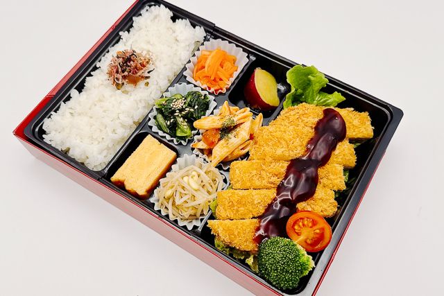 食彩 咲楽咲く-咲楽御膳（ロース豚カツ）