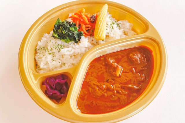 スパイシービーフカレー 野菜のせ