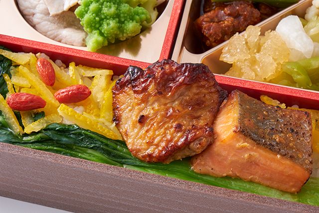 美虎-Miyu-（名古屋店）-【熨斗対応可】【鶏叉焼×鮭叉焼】焙煎ごましゃぶと柚子香ごはん