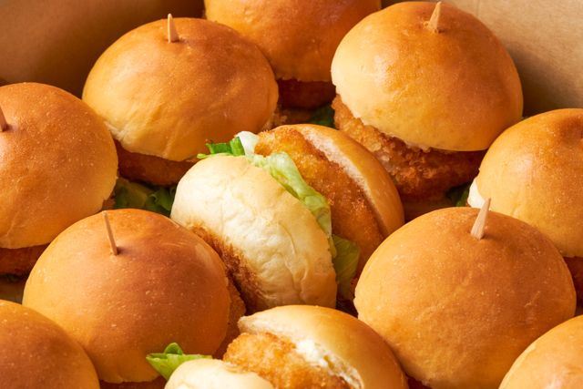 ミニ海老カツバーガー