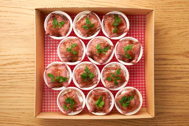 ローストビーフ丼～シャリアピンソース仕立て～