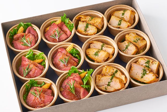 JINBO MINAMI AOYAMA ケータリング（名古屋店）-カルネ ミスト ウノ（国産牛ローストビーフ＆ピッカンテ グリルドチキン）