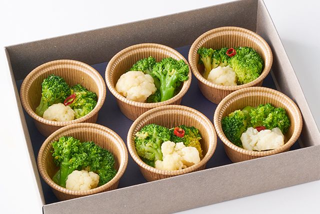 ブロッコリーのペペロンチーノ～カリフラワー添え～