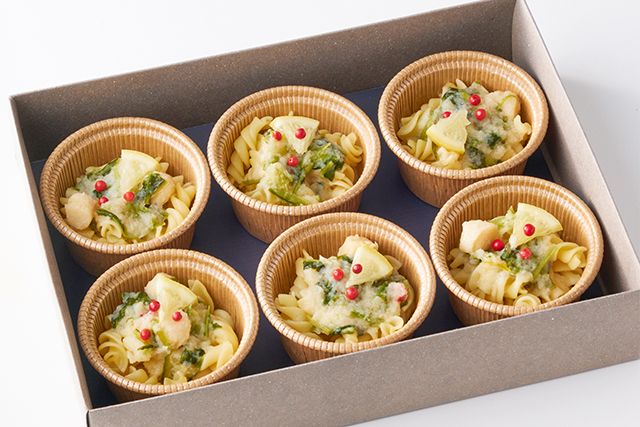 自家製生パスタ 貝柱のペペロンチーノソース～ゆずの香り～