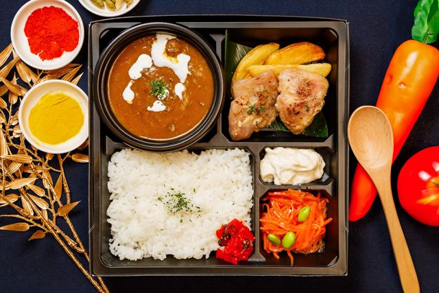 仕出しろっかん-千葉和牛カレーと炙りMISOチキン
