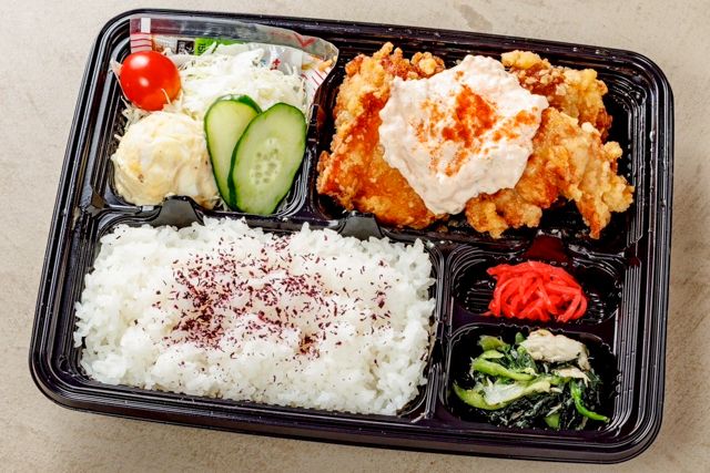 弁当屋くるり-チキン南蛮弁当