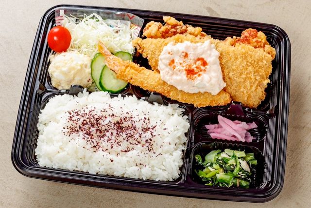 弁当屋くるり-ミックスフライ弁当