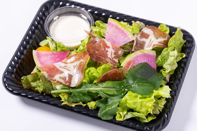 イタリア産生ハムのフレッシュサラダ