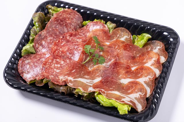 もぐもぐパーティ-切り出しイタリア産ハムの2種盛り