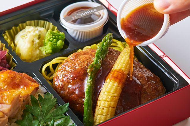 大阪・北新地 イタリア料理 YUNiCO（東京店）-【北新地イタリアンBOX】チキンロースト＆ハンバーグ～シャリアピンソース～