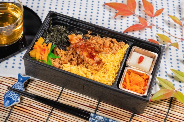 鰻と穴子「ひな乃屋」（久留米店）-【熨斗対応可】福岡名物かしわ飯弁当