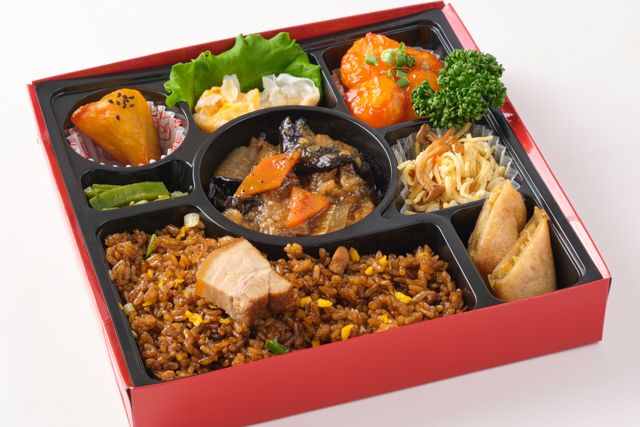 中華料理 馬九行久ーうまくいくー（東京店）-【エビチリ入り】特選牛肉の黒胡椒炒めと焼きめしの笑門御膳