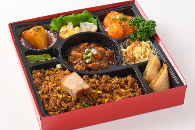 中華料理 馬九行久ーうまくいくー（岩槻店）-【エビチリ入り】特製麻婆豆腐と焼きめしの笑門御膳