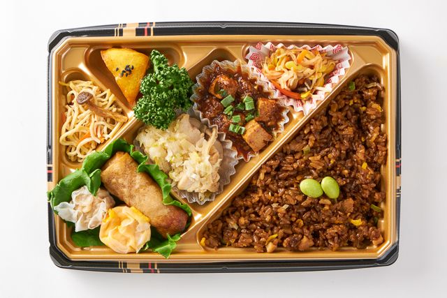 吉祥中華 結-musubi-（東京店）-【Wメイン】蒸し鶏葱ソース＆麻婆豆腐弁当【焼飯】