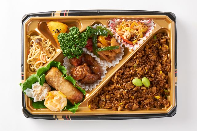 吉祥中華 結-musubi-（岩槻店）-【Wメイン】黒酢酢豚＆青椒肉絲弁当【焼飯】