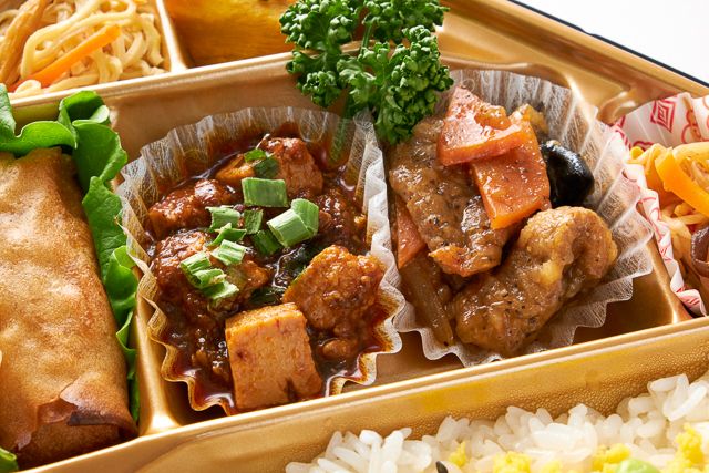 吉祥中華 結-musubi-（岩槻店）-【Wメイン】麻婆豆腐＆牛肉の黒胡椒炒め弁当【白飯】