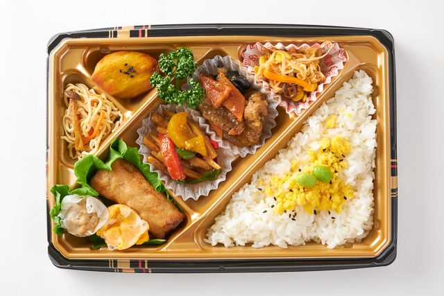 吉祥中華 結-musubi-（岩槻店）-【Wメイン】青椒肉絲＆牛肉の黒胡椒炒め弁当【白飯】