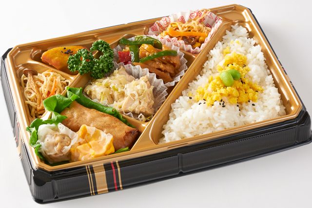 吉祥中華 結-musubi-（岩槻店）-【Wメイン】蒸し鶏葱ソース＆青椒肉絲弁当【白飯】