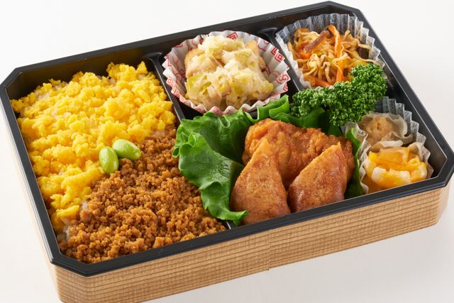 蒸し鶏葱ソース＆2色ごはんのチャイナBOX