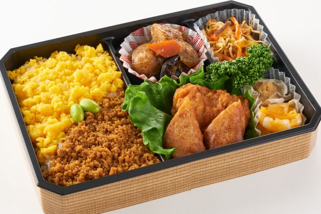 牛肉の黒胡椒炒め＆2色ごはんのチャイナBOX