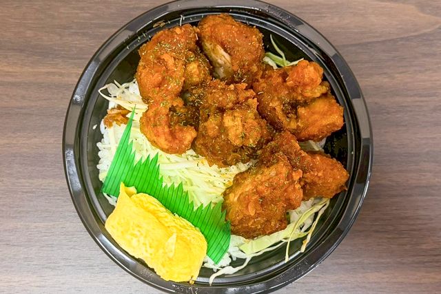 かるっと-鶏チリ丼