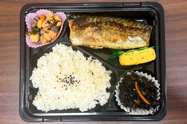 かるっと-サバの塩焼き弁当