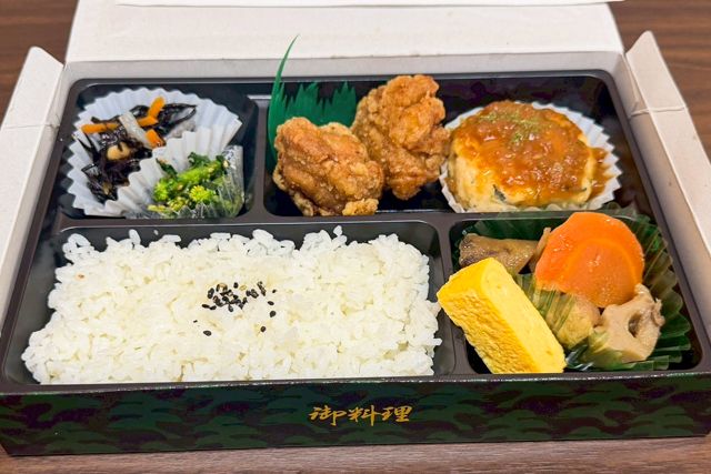 かるっと-唐揚げ＆豆腐ハンバーグ弁当