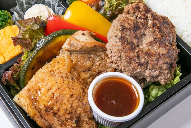 B.B.Q KIMURA Steak＆Grill（名古屋店）-和牛ハンバーグ＆若鶏のグリル