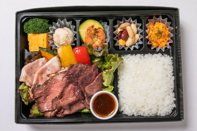 B.B.Q KIMURA Steak＆Grill（名古屋店）-厳選ブラックアンガスサーロインステーキ＆ローストポーク＆ローストビーフ