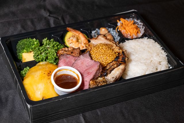 B.B.Q KIMURA Steak＆Grill（名古屋店）-【夏限定】ゴルビージャックチーズバーグ＆サーロイン＆若鶏グリル＆スパイシーBBQ マスタード付