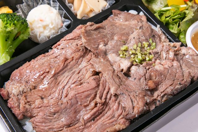 焼肉大成（名古屋店）-牛カルビ＆牛ハラミ重