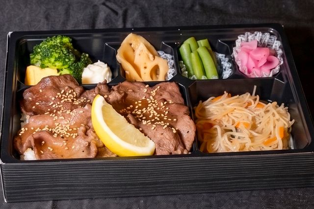 焼肉大成（名古屋店）-炭焼き牛たん重