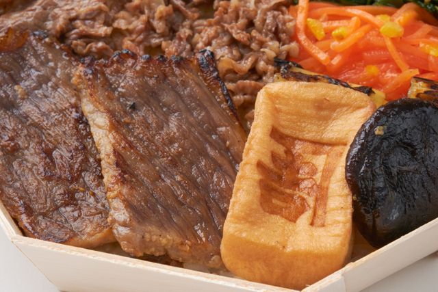 カネ吉山本（東京店）-〜粋〜 特選近江牛焼き肉と近江牛味噌漬焼き 八角重
