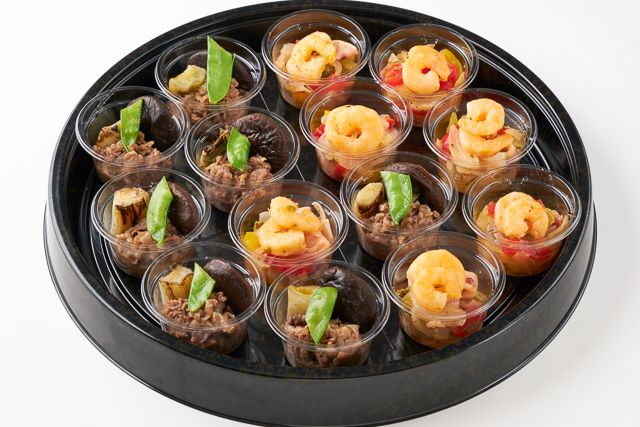 カネ吉山本 オードブル（東京店）-特選 近江牛焼き肉＆海鮮香味酢和え
